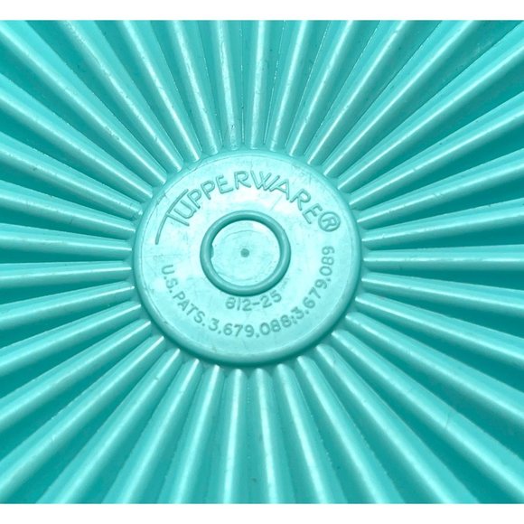 Tupperware Bowl with Teal Lid 1323-23 812-25 Vintage Replacement Parts - Picture 5 of 9